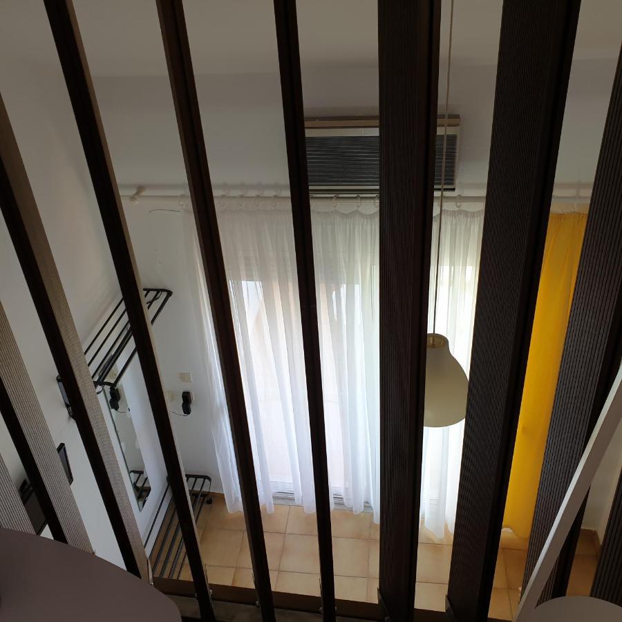 Amparoudes Lägenhet Kryopigi Exteriör bild